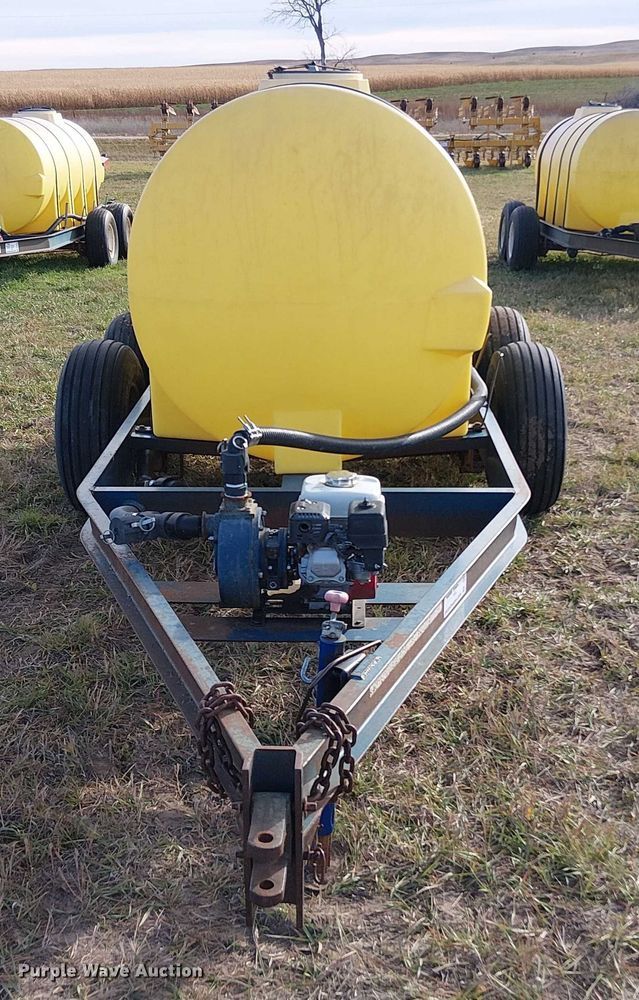 image for item DT4530 Shop built nurse tank trailer