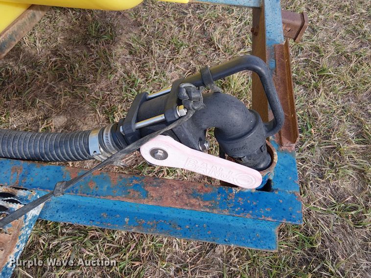 image for item DT4530 Shop built nurse tank trailer