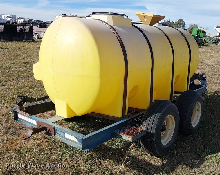 image for item DT4531 Shop built nurse tank trailer