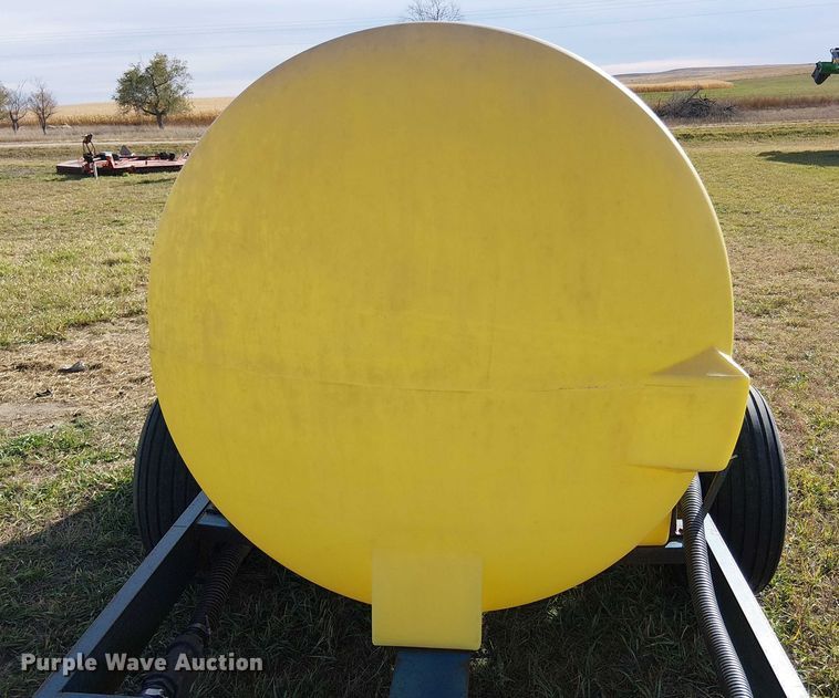 image for item DT4531 Shop built nurse tank trailer