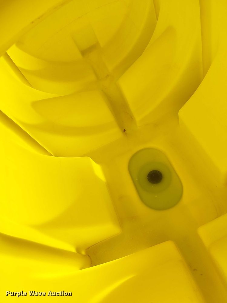 image for item DT4531 Shop built nurse tank trailer