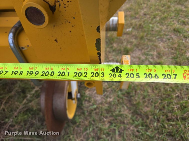 image for item DT4532 Buffalo row crop cultivator