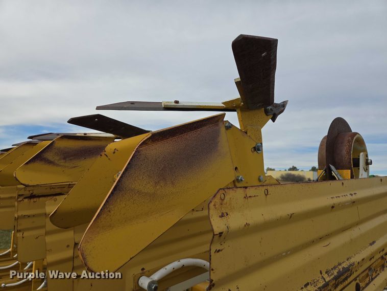 image for item DT4532 Buffalo row crop cultivator