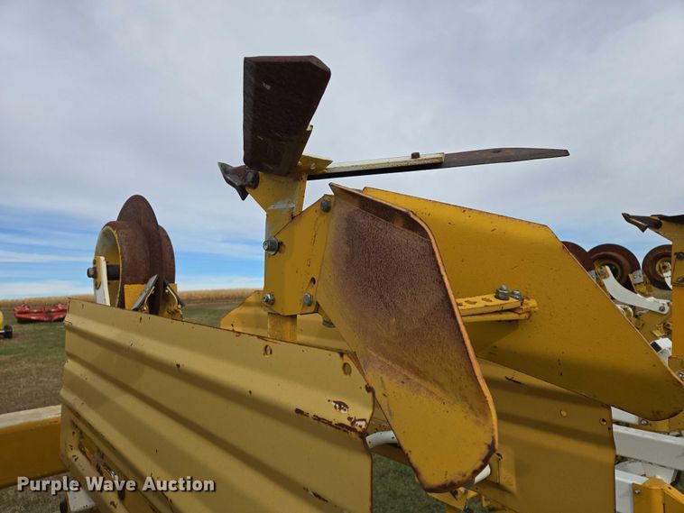 image for item DT4532 Buffalo row crop cultivator