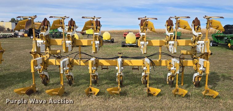 image for item DT4533 Buffalo row crop cultivator