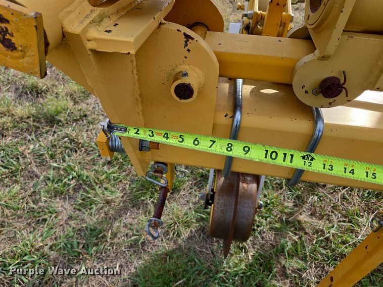 image for item DT4533 Buffalo row crop cultivator