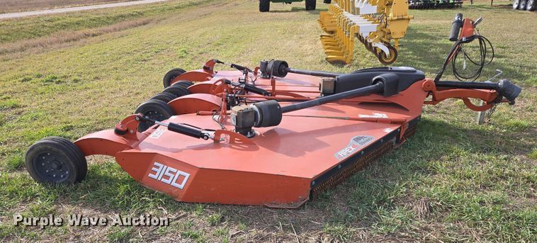 image for item DT4534 Rhino 3150-3 batwing rotary mower