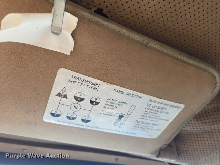 image for item DT4535 1977 GMC General tank truck