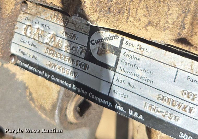 image for item DT4535 1977 GMC General tank truck