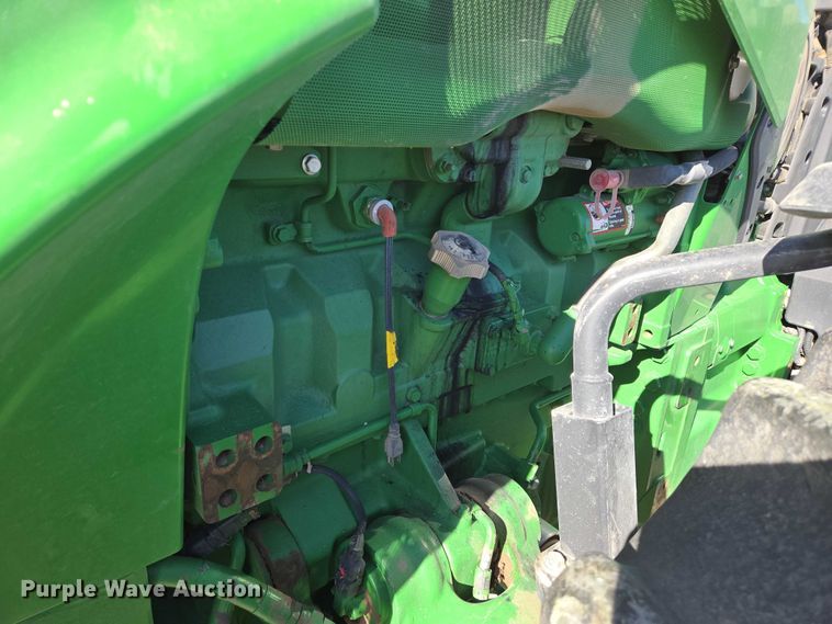 image for item DT4537 2014 John Deere 8295R MFWD tractor