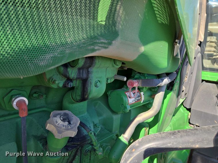 image for item DT4537 2014 John Deere 8295R MFWD tractor