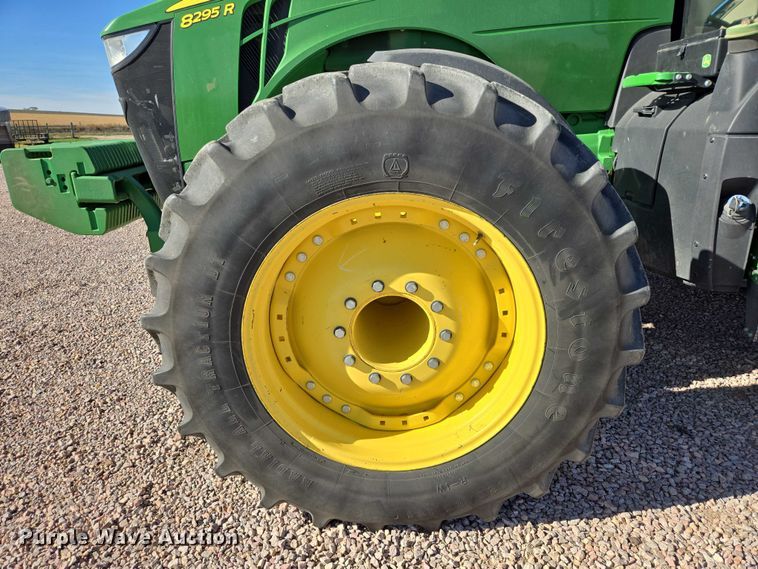 image for item DT4537 2014 John Deere 8295R MFWD tractor