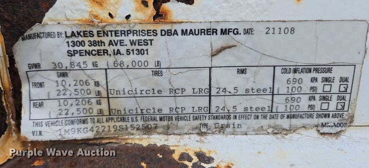 image for item DT4539 2009 Maurer grain trailer