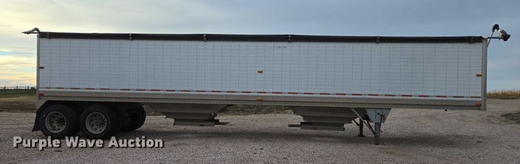 image for item DT4540 1990 Wilson DWH-200 grain trailer