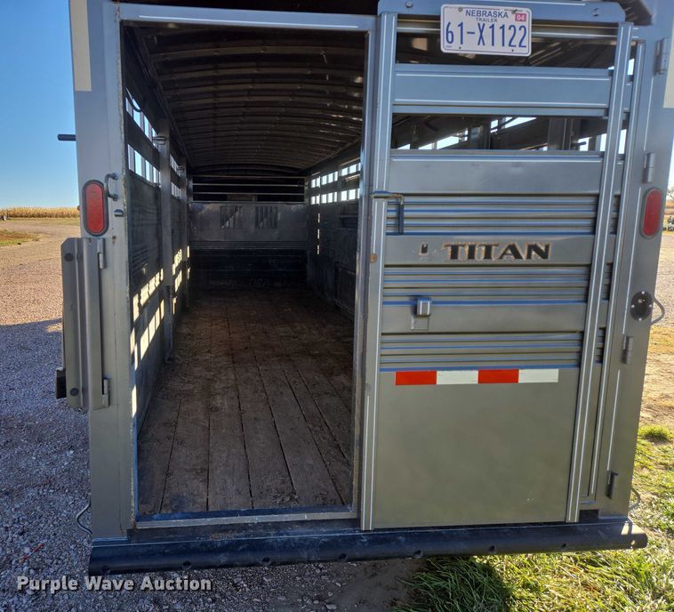 image for item DT4542 2016 Titan Trailer Mfg livestock trailer