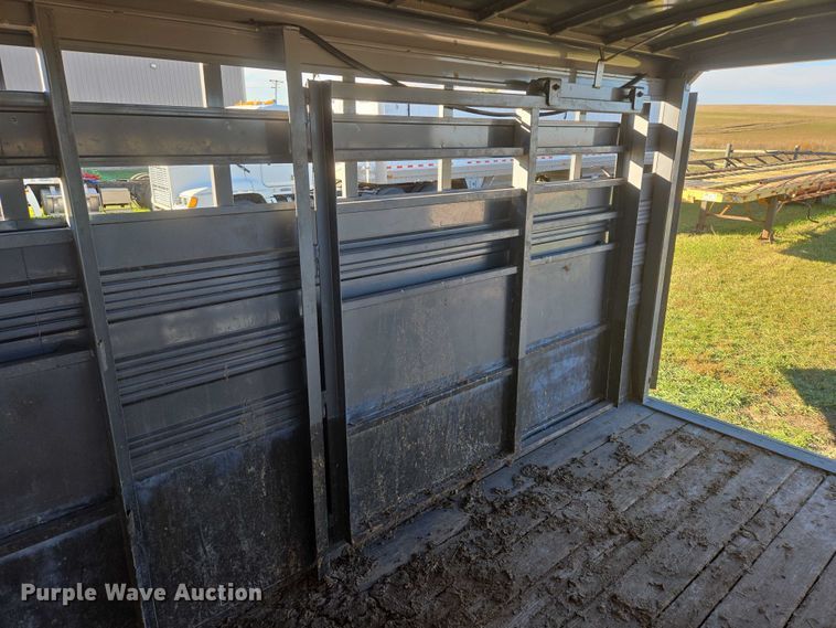 image for item DT4542 2016 Titan Trailer Mfg livestock trailer