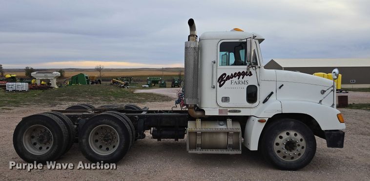 CAMIóN 2001 FREIGHTLINER