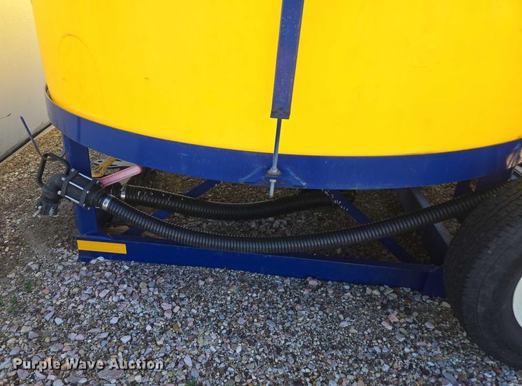 image for item DT4546 Duo Lift DC6050 tank trailer