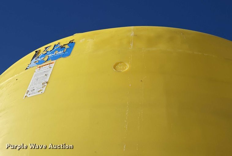 image for item DT4546 Duo Lift DC6050 tank trailer