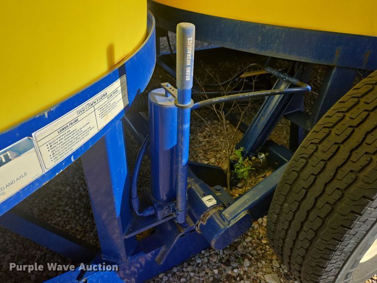 image for item DT4546 Duo Lift DC6050 tank trailer