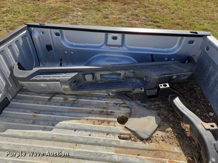 image for item DT4547 Chevrolet pickup truck bed