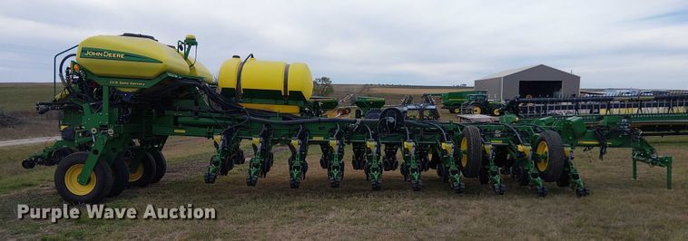 image for item DT4548 2011 John Deere 1770NT no-till planter
