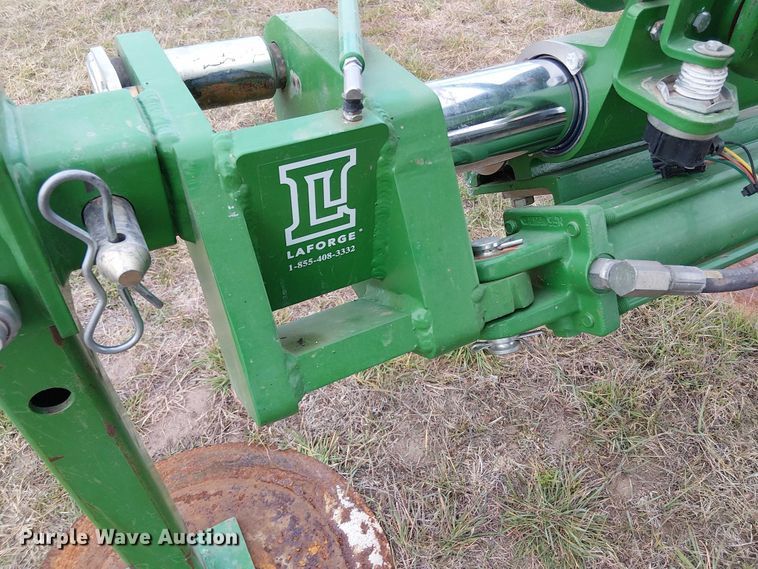 image for item DT4548 2011 John Deere 1770NT no-till planter