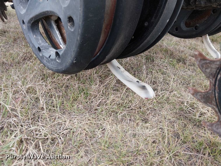 image for item DT4548 2011 John Deere 1770NT no-till planter