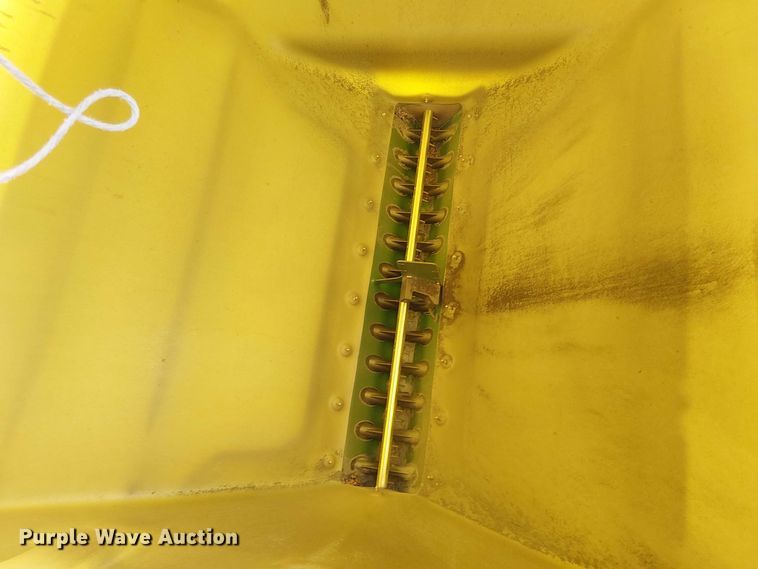 image for item DT4548 2011 John Deere 1770NT no-till planter