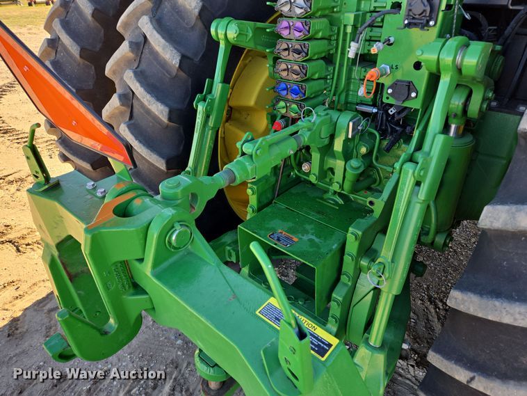 image for item DT4549 2020 John Deere 8R 310 MFWD tractor