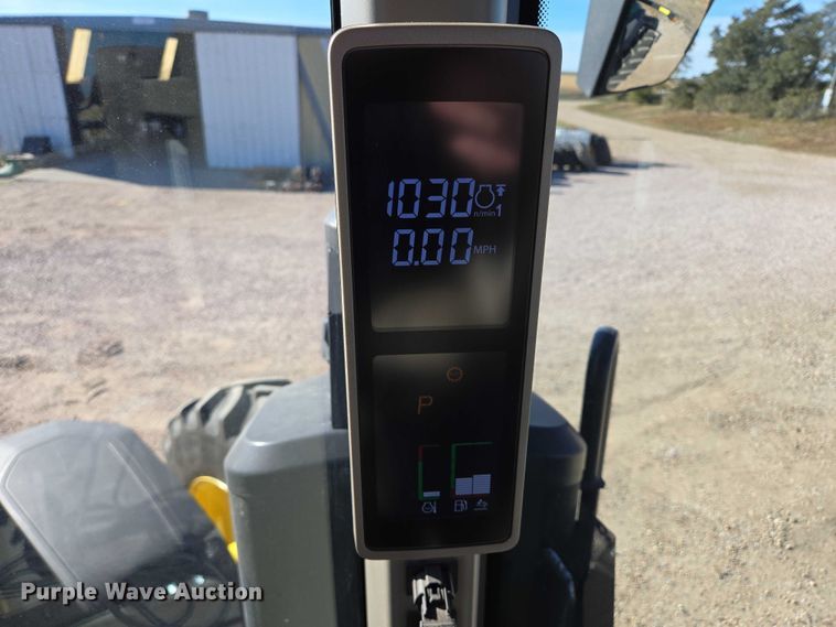 image for item DT4549 2020 John Deere 8R 310 MFWD tractor