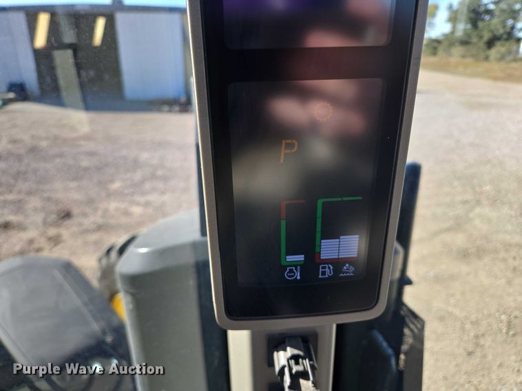 image for item DT4549 2020 John Deere 8R 310 MFWD tractor