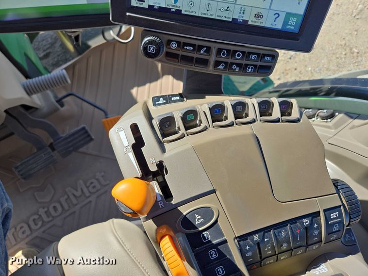 image for item DT4549 2020 John Deere 8R 310 MFWD tractor