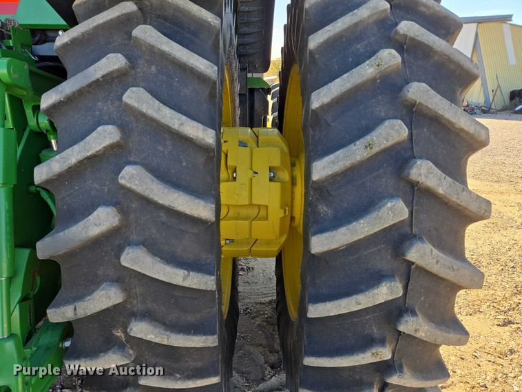 image for item DT4549 2020 John Deere 8R 310 MFWD tractor