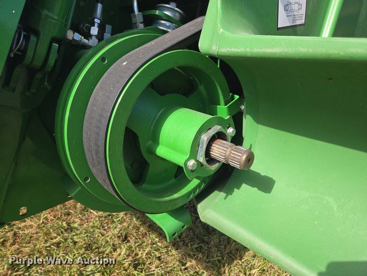 image for item DT4550 2022 John Deere S770 STS combine