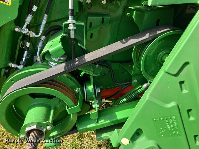 image for item DT4550 2022 John Deere S770 STS combine