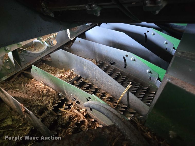 image for item DT4550 2022 John Deere S770 STS combine