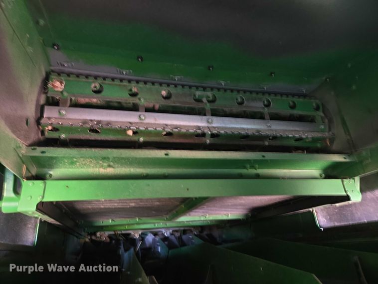 image for item DT4550 2022 John Deere S770 STS combine