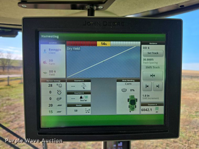 image for item DT4550 2022 John Deere S770 STS combine