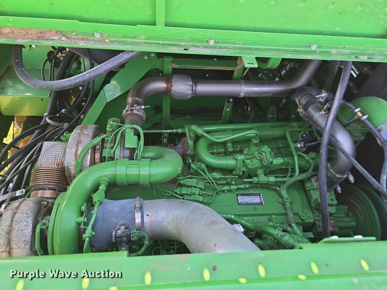 image for item DT4550 2022 John Deere S770 STS combine