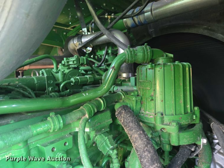 image for item DT4550 2022 John Deere S770 STS combine