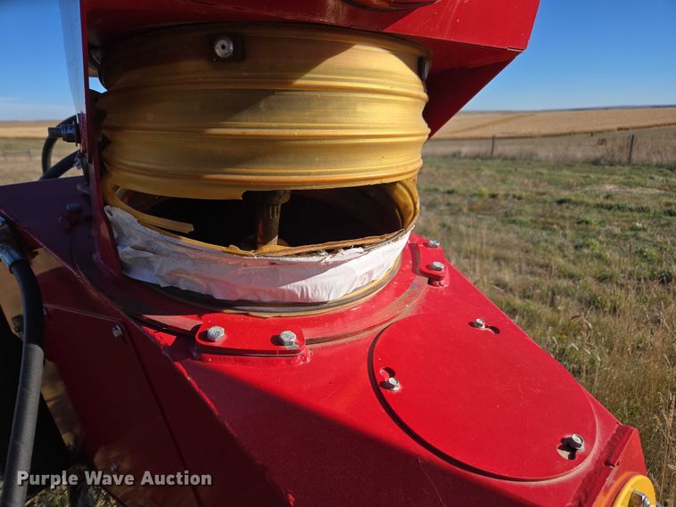 image for item DT4555 Westfield MKX 100-83 auger