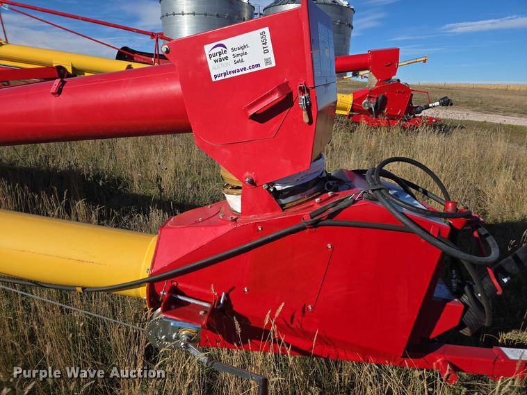 image for item DT4555 Westfield MKX 100-83 auger