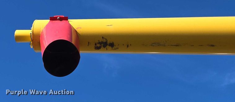 image for item DT4555 Westfield MKX 100-83 auger