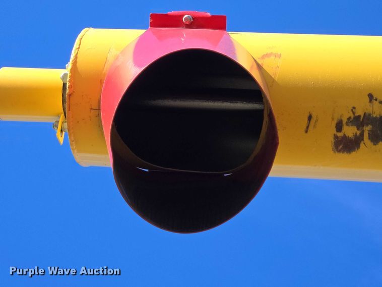 image for item DT4555 Westfield MKX 100-83 auger