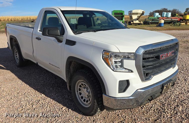 image for item DT4556 2020 GMC Sierra 1500 pickup truck