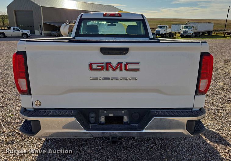 image for item DT4556 2020 GMC Sierra 1500 pickup truck
