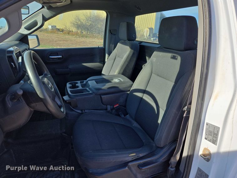 image for item DT4556 2020 GMC Sierra 1500 pickup truck