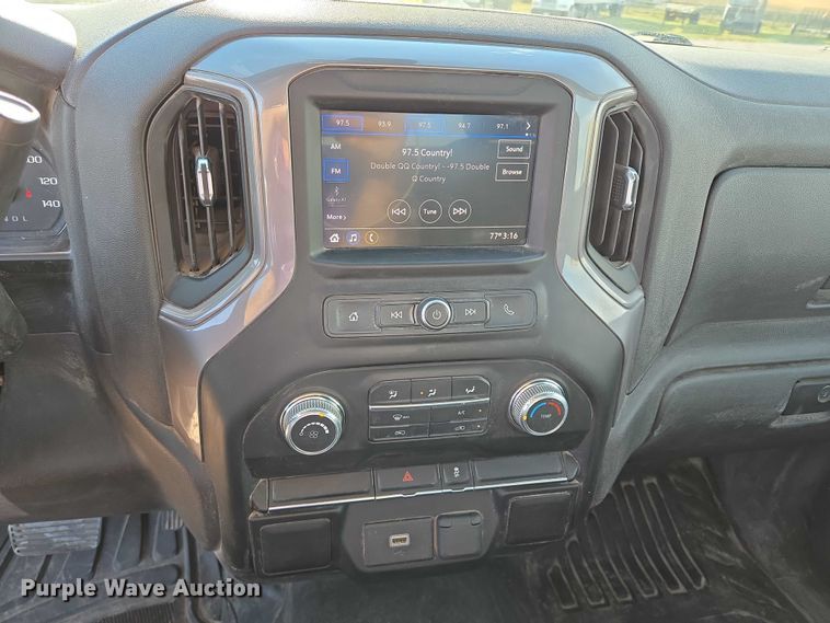 image for item DT4556 2020 GMC Sierra 1500 pickup truck