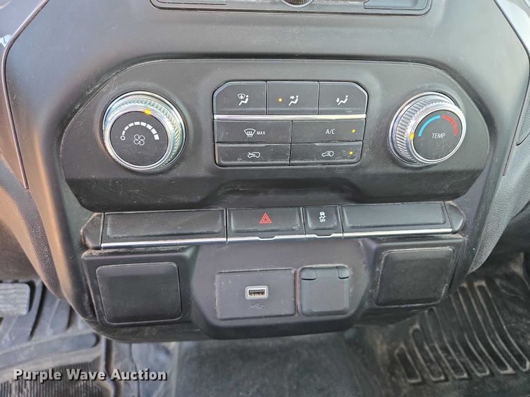 image for item DT4556 2020 GMC Sierra 1500 pickup truck